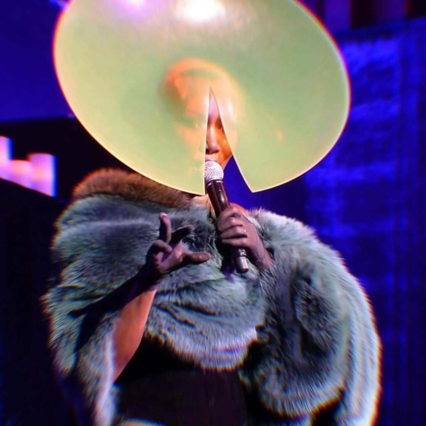 The only royalty we recognize on Planet Koko. 

#kokonaughty #iamkokonaughty #gracejones #avantegardefashion #vintageshop