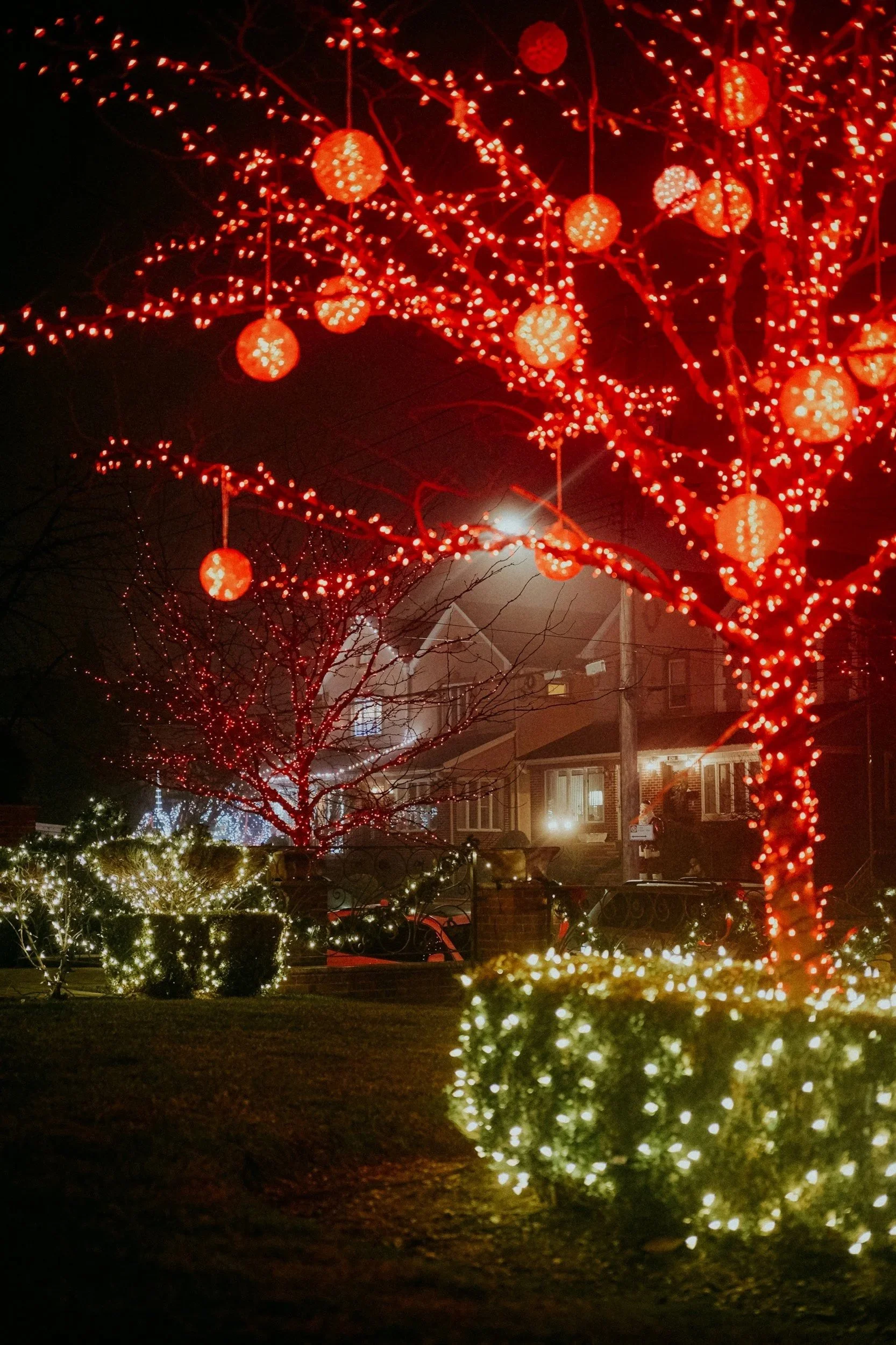 Outdoor Lighting Architects Christmas Light Installation