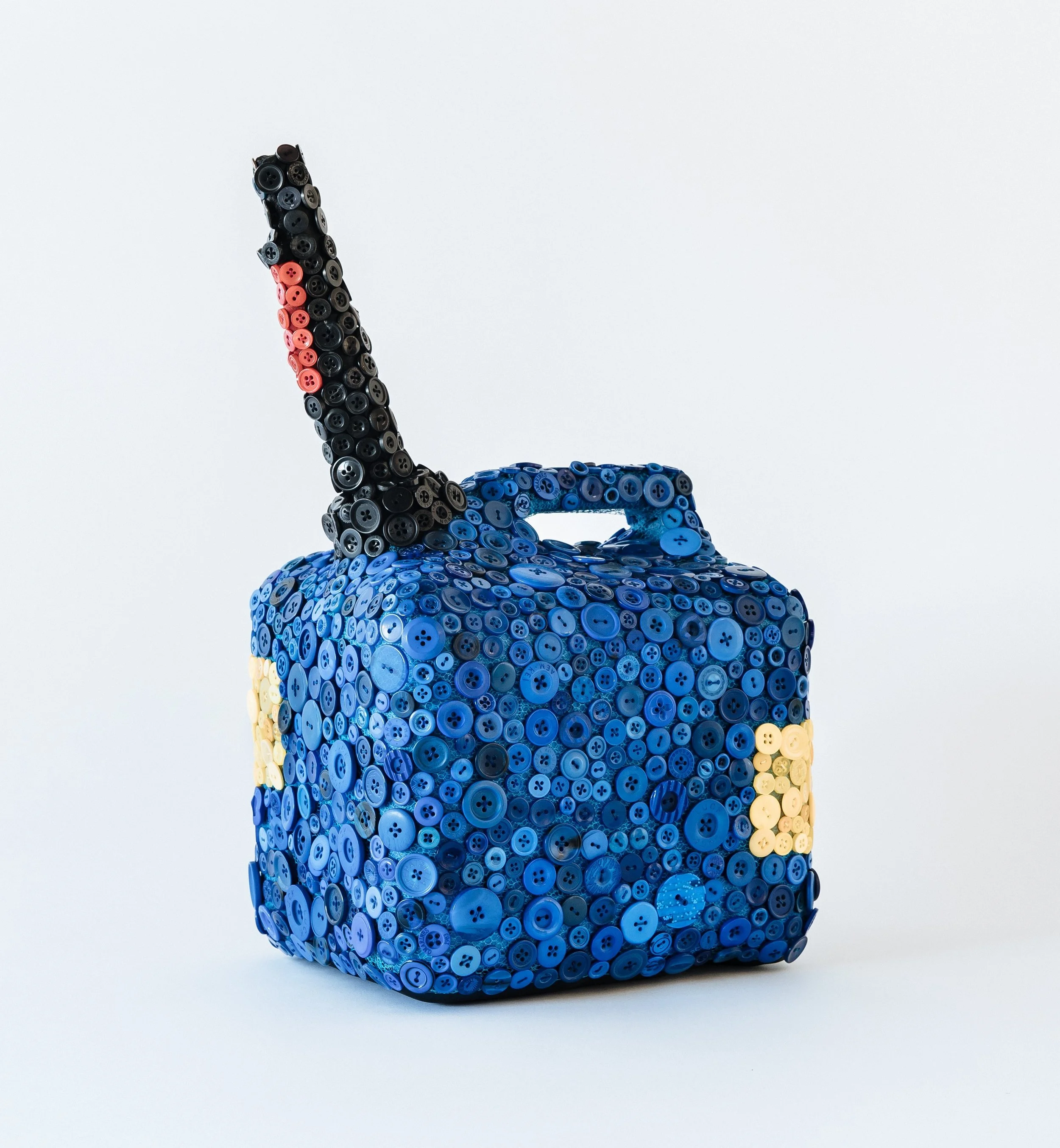 "Blue Kerosene"
16 x 8 x 9.5in., kerosene can, netting, buttons, 2021