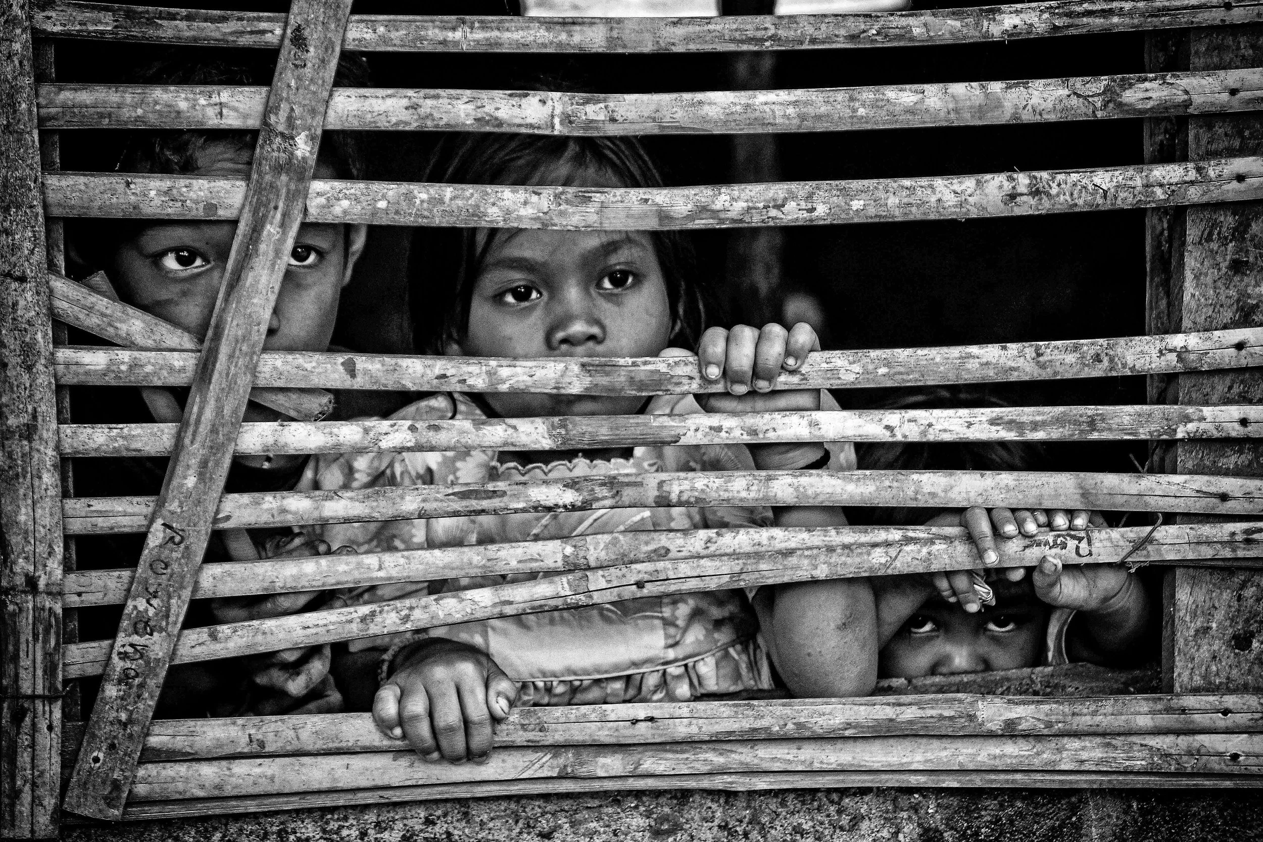 WINDOW TO ANOTHER WORLD_EDUARD YACO-2.jpg