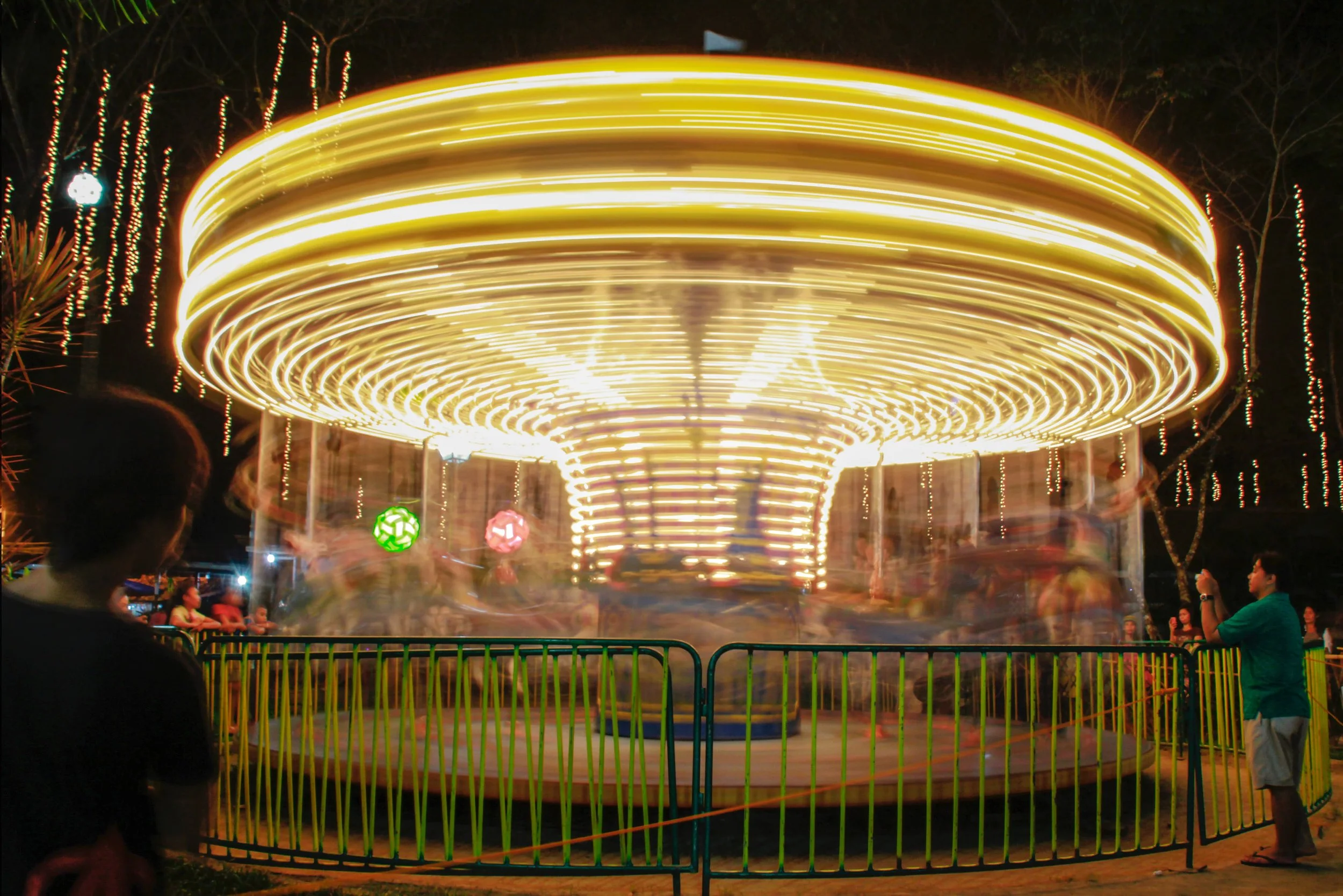 CAROUSEL_EDUARD YACO.jpg