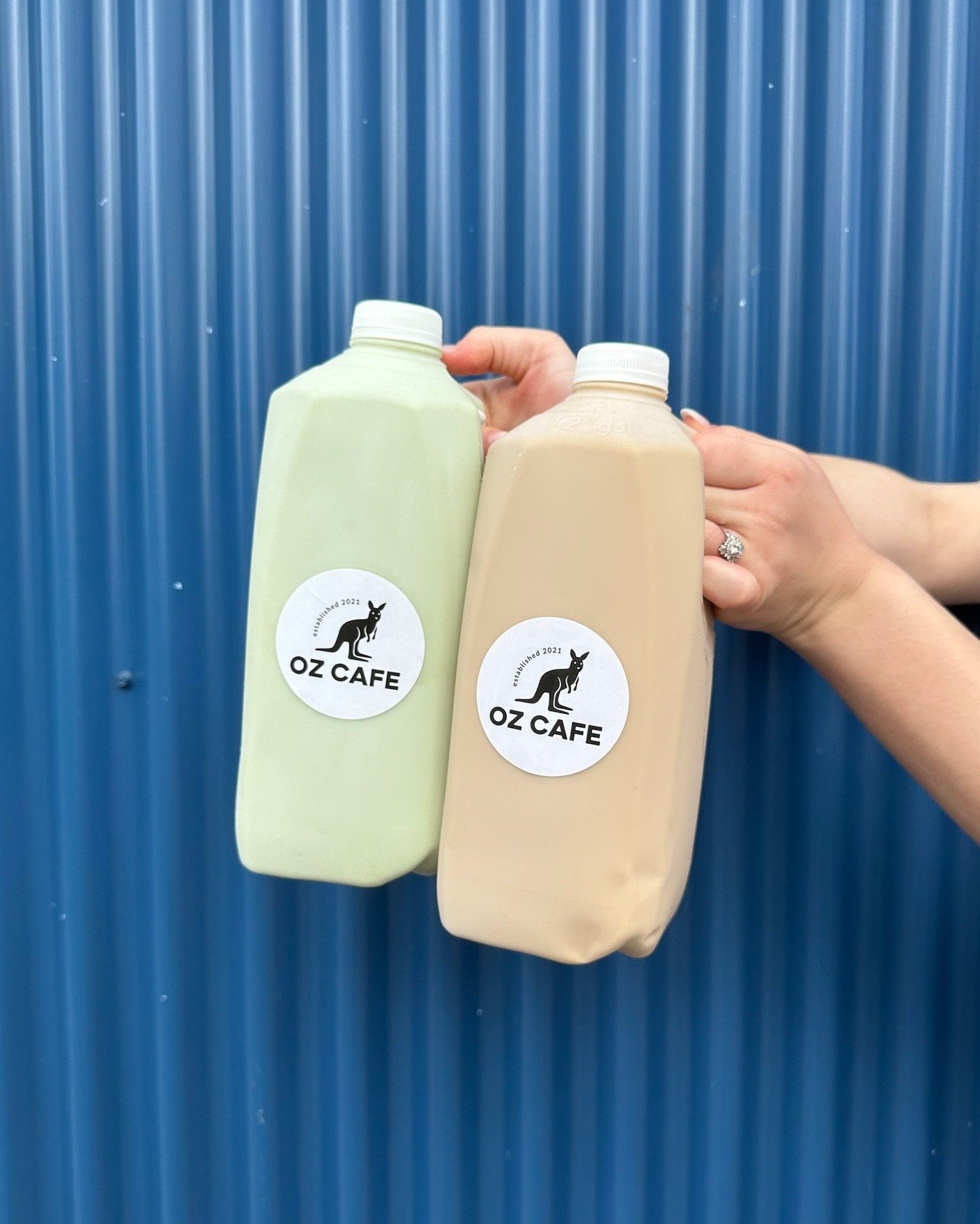 Stock up for the long weekend!

We will be closed this Memorial Day, so now&rsquo;s the time to grab a gallon or half gallon of some of our batch drinks! Nothing like our iced Honey latte or blue pineapple tea (pictured) to keep the good vibes going 