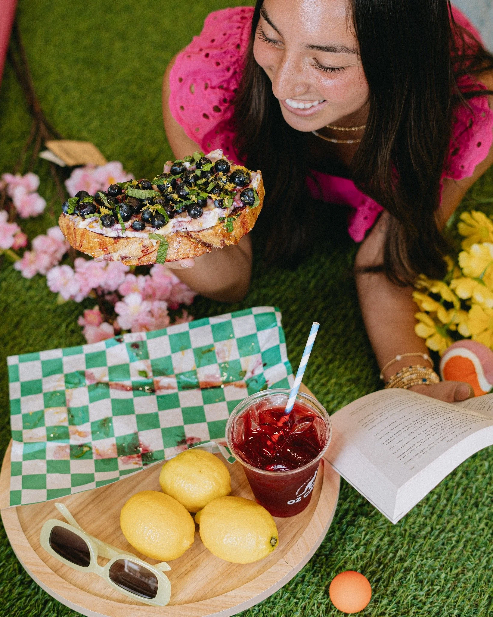 ☀️ WE ARE OPEN EVERY SATURDAY! 😎

 🕗 8am -2pm

Bring your family and friends and enjoy:
☕ Hot or iced coffee
🫖 Summer iced teas
🍞 Loaded toasts
🥧 Meat pies
🌭 Sausage rolls
🍪 Cookies
and more!

Start your weekend with something delicious and a 