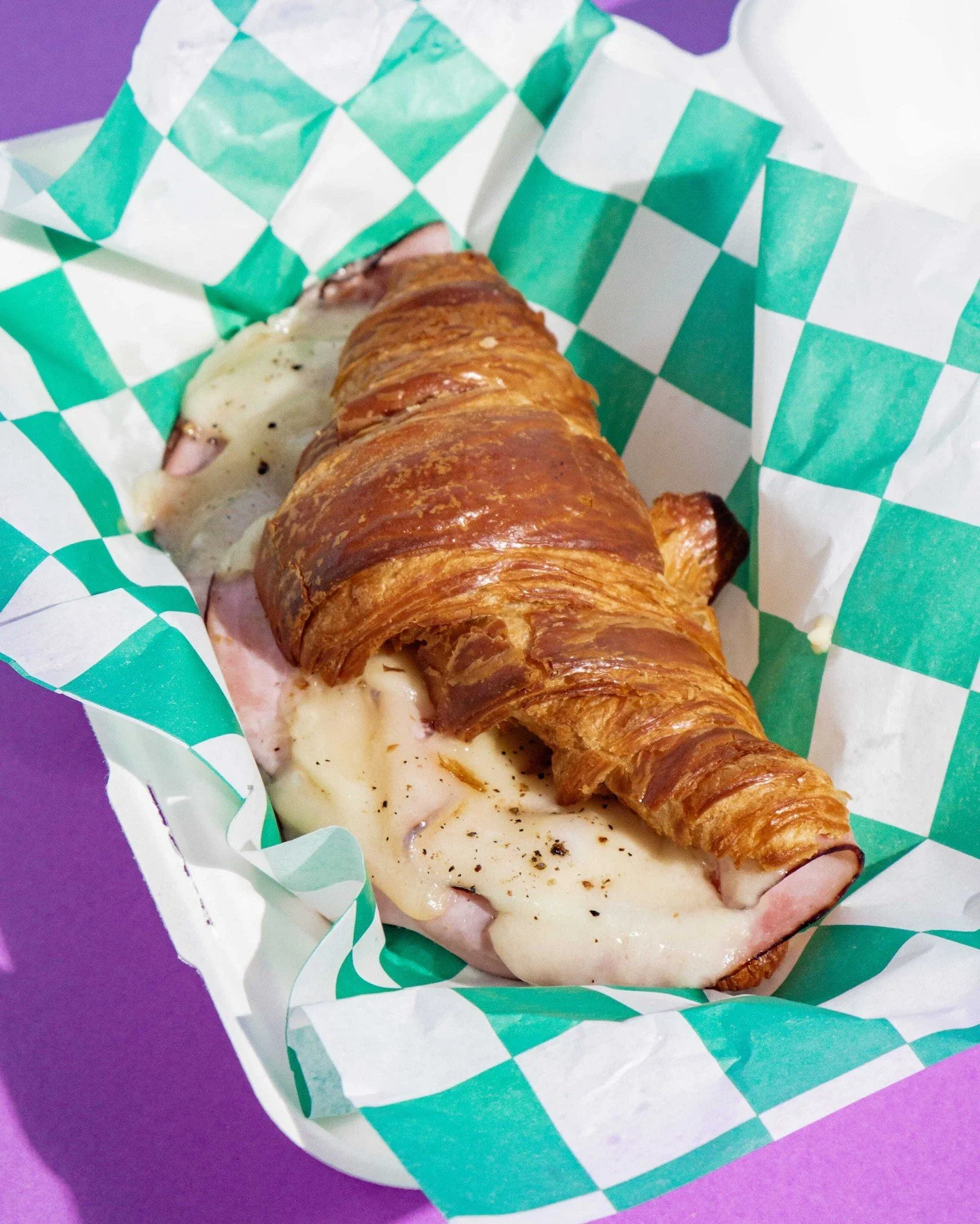 Have you tried our Ham &amp; Swiss Croissant? Complete with a dijon aoili, it's absolutely ✨perfect✨ to pair with one of our delicious Spring Menu drinks 🤩

#beaumont #beaumonttx #coffee #cafe #breakfast