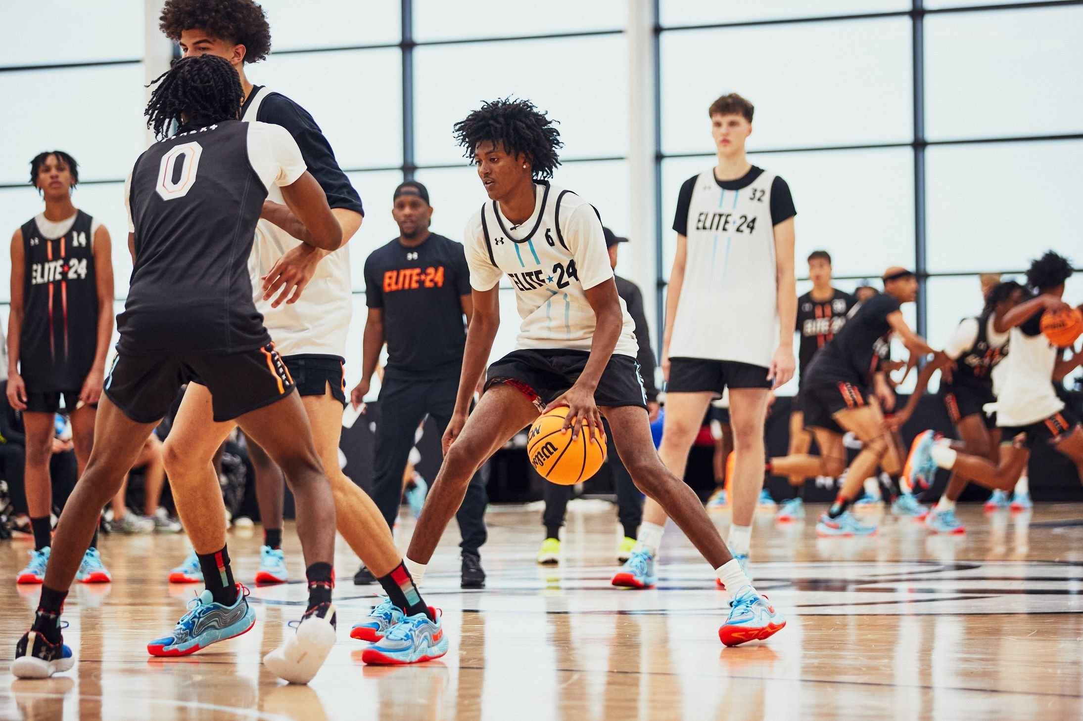 Mazi Mosley discusses unique hoops journey, breakout summer, and more at Elite 24