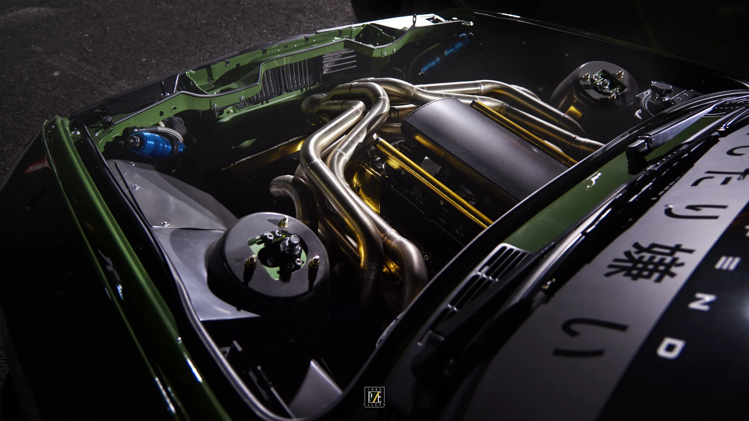 LTO_RFR_E30_DARKBAY_DETAIL_1_DE.jpg