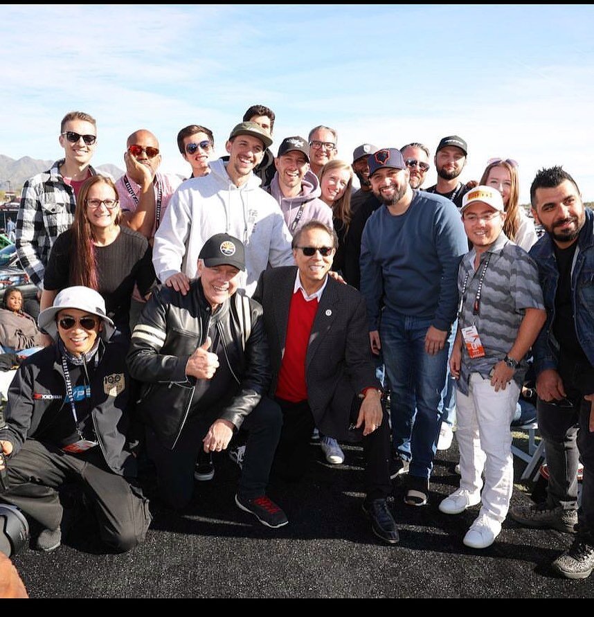 Building friends through collective brilliance! What a group shot from @futurecollectorcarshow 

#futurecollectorcarshow #barrettjackson #daserbecllctv #integrity