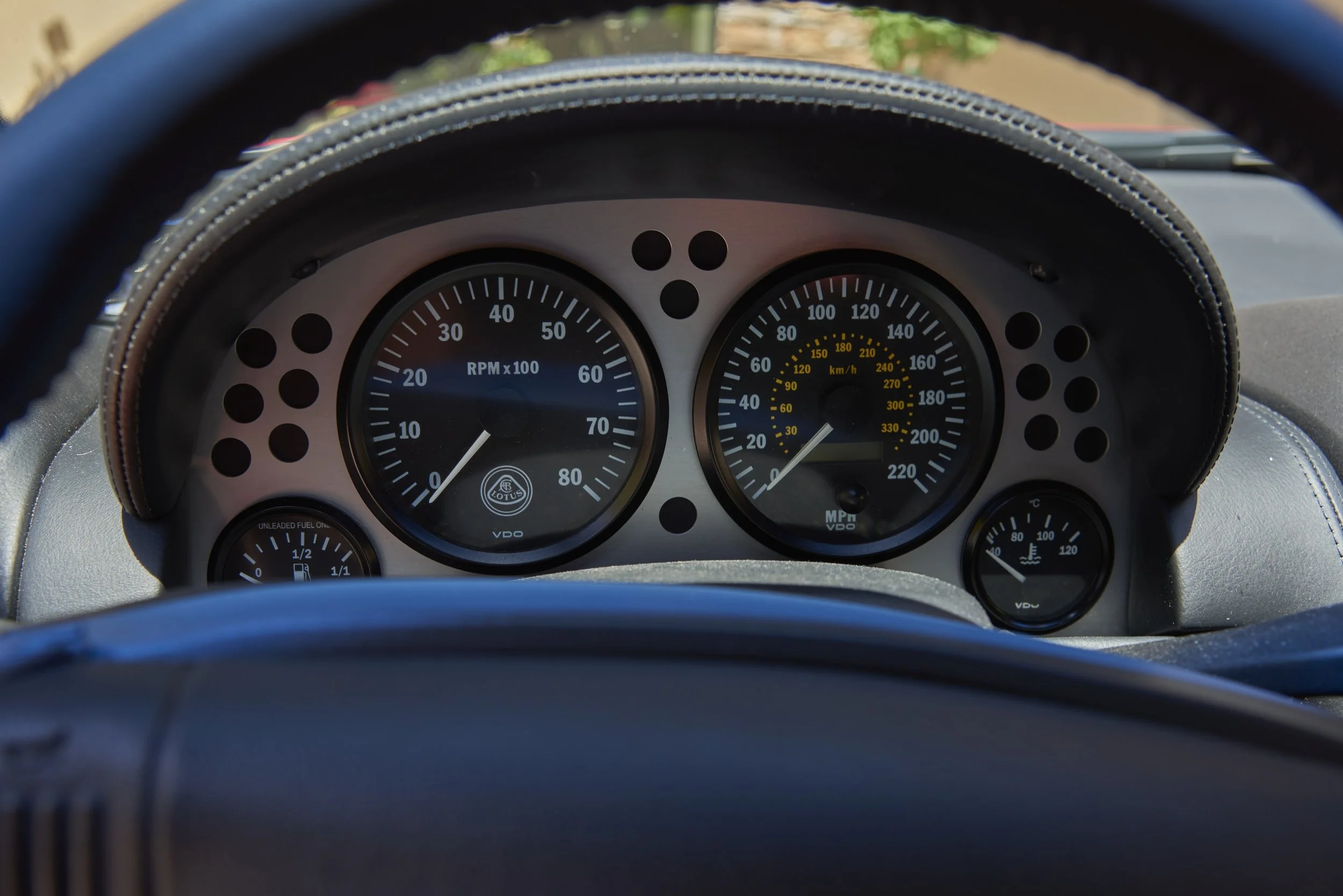 INTERIOR_4.jpg