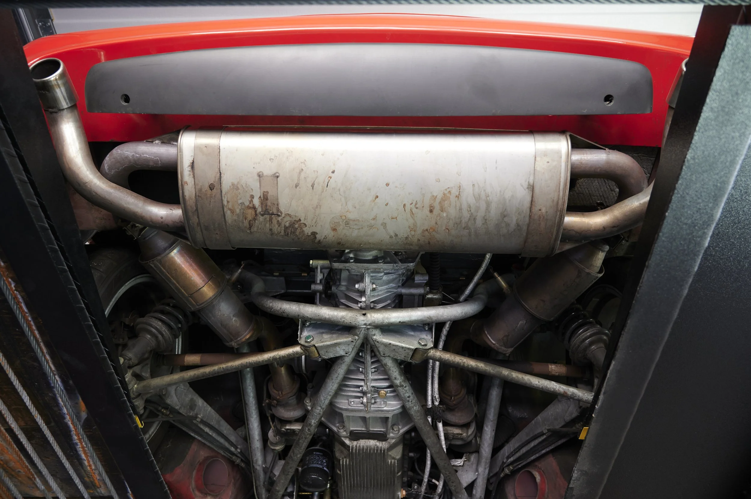 UNDERSIDE_11.jpg