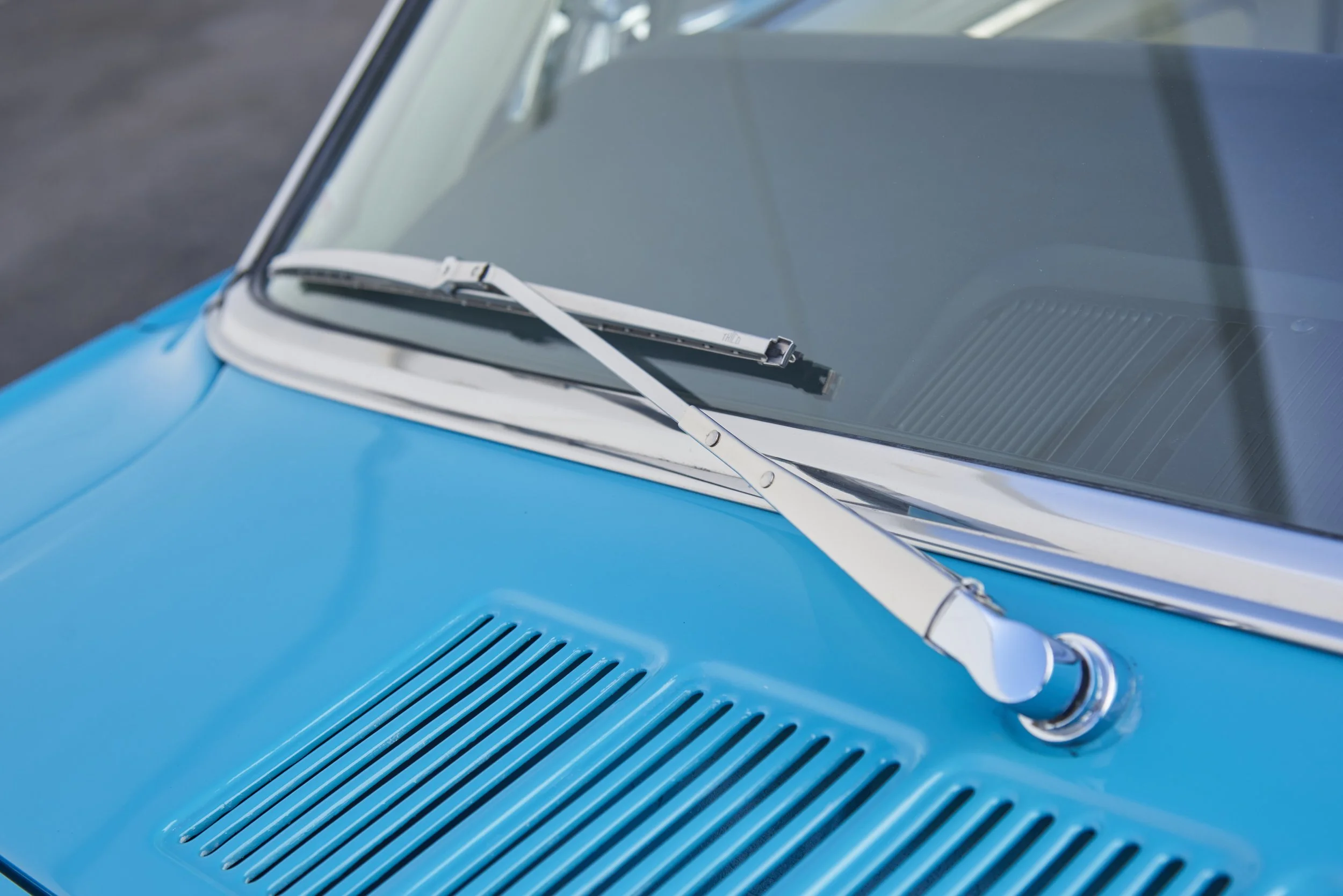 MUSTANG645VERT_052122_37.jpg