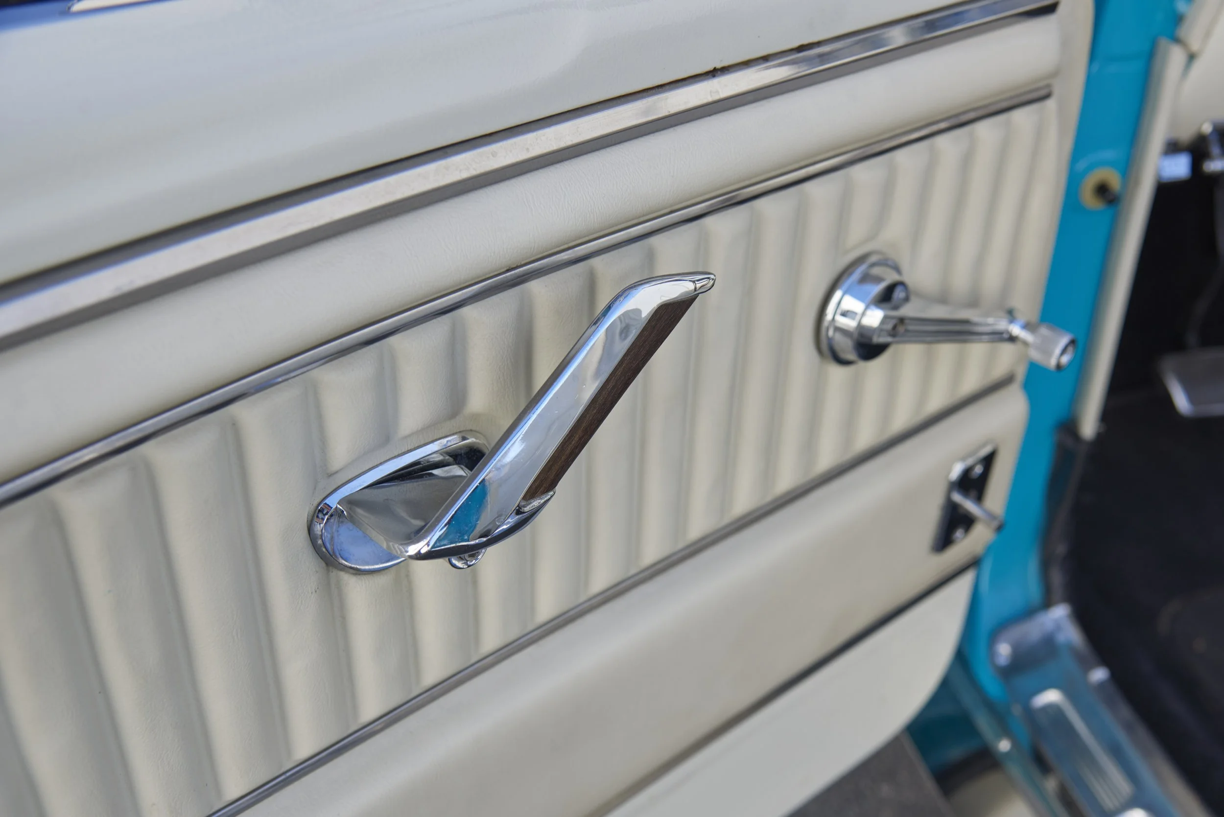 MUSTANG645VERT_052122_75.jpg