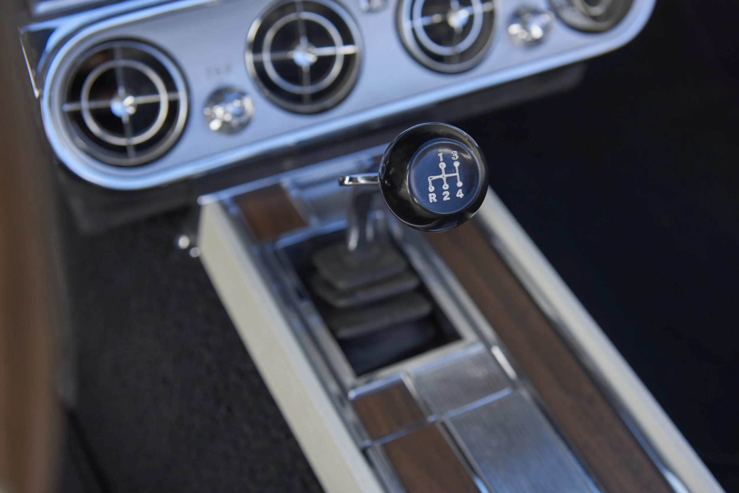 MUSTANG645VERT_052122_83.jpg
