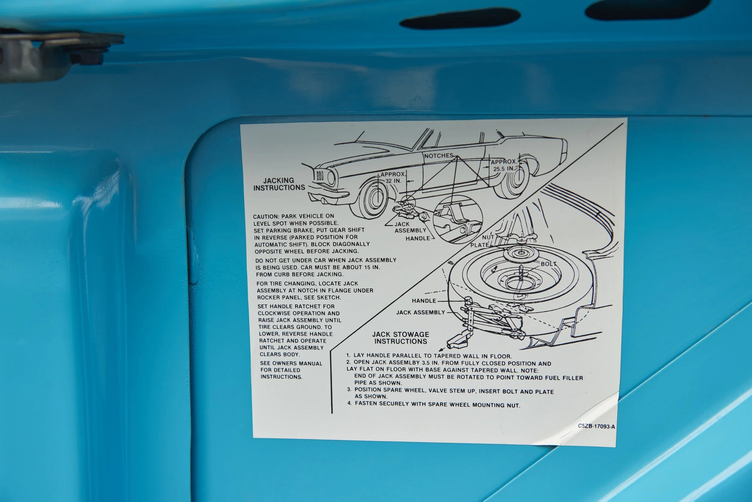 MUSTANG645VERT_052122_107.jpg