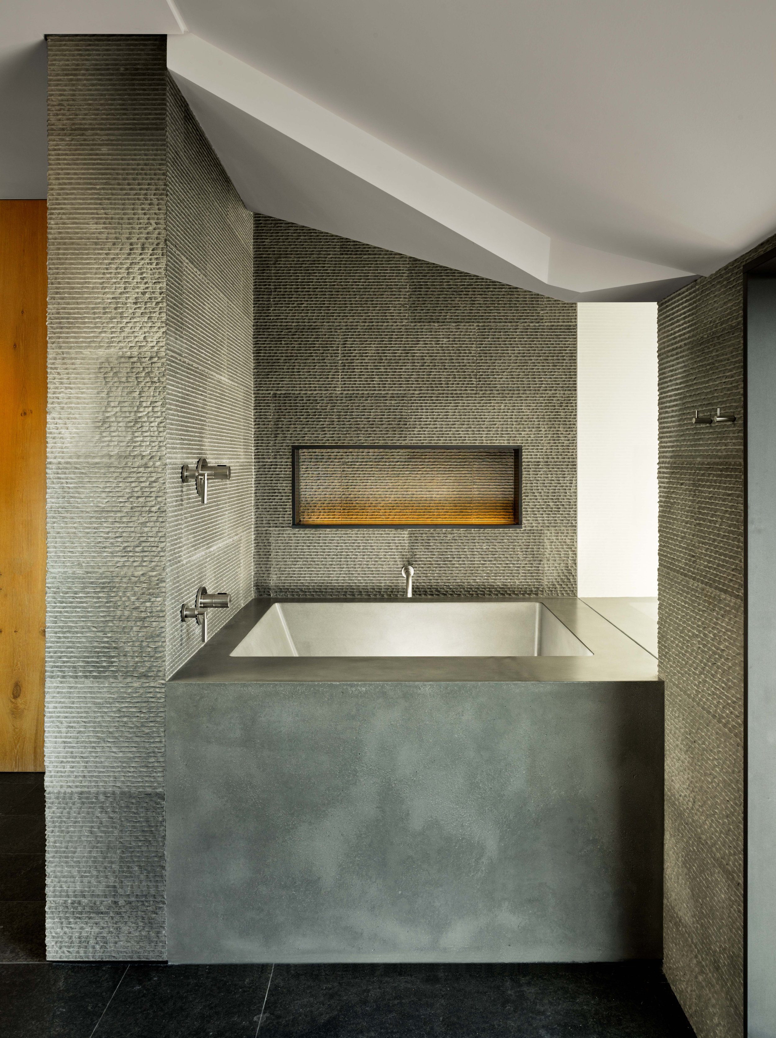 Custom master bathroom tub in a remodeled Telegraph Hill residence