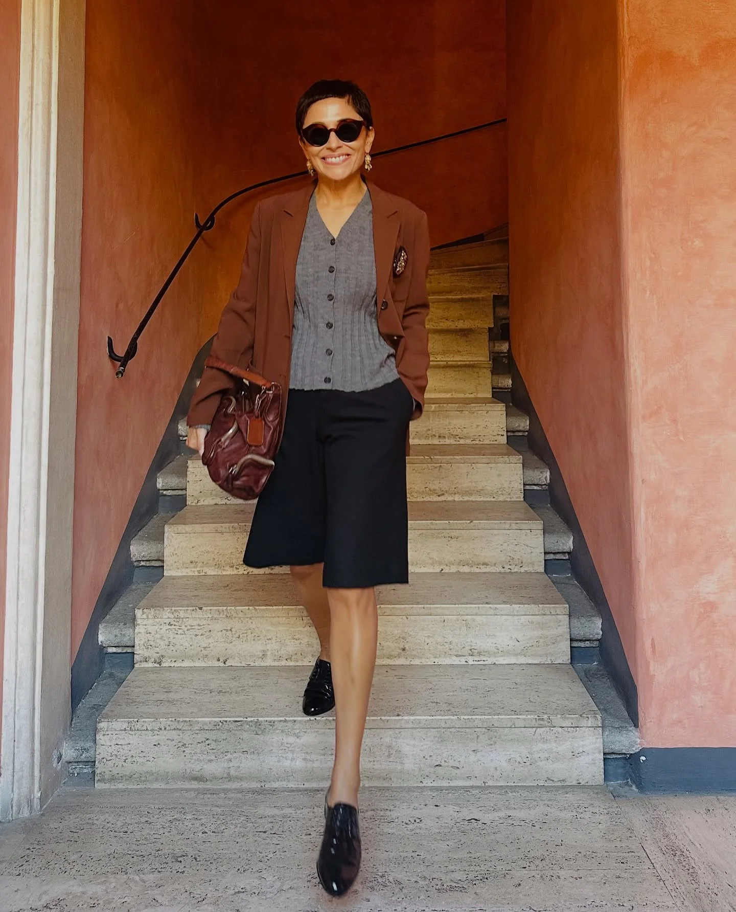 Testing the brown + grey combo everyone&rsquo;s wearing &mdash; love how the coolness of grey balances the warmth of brown. 
Are you testing it too?

#WouldYouWearIt #TestingTrends #StyleTalk #FashionDiscussion #OutfitThoughts #brownandgrey