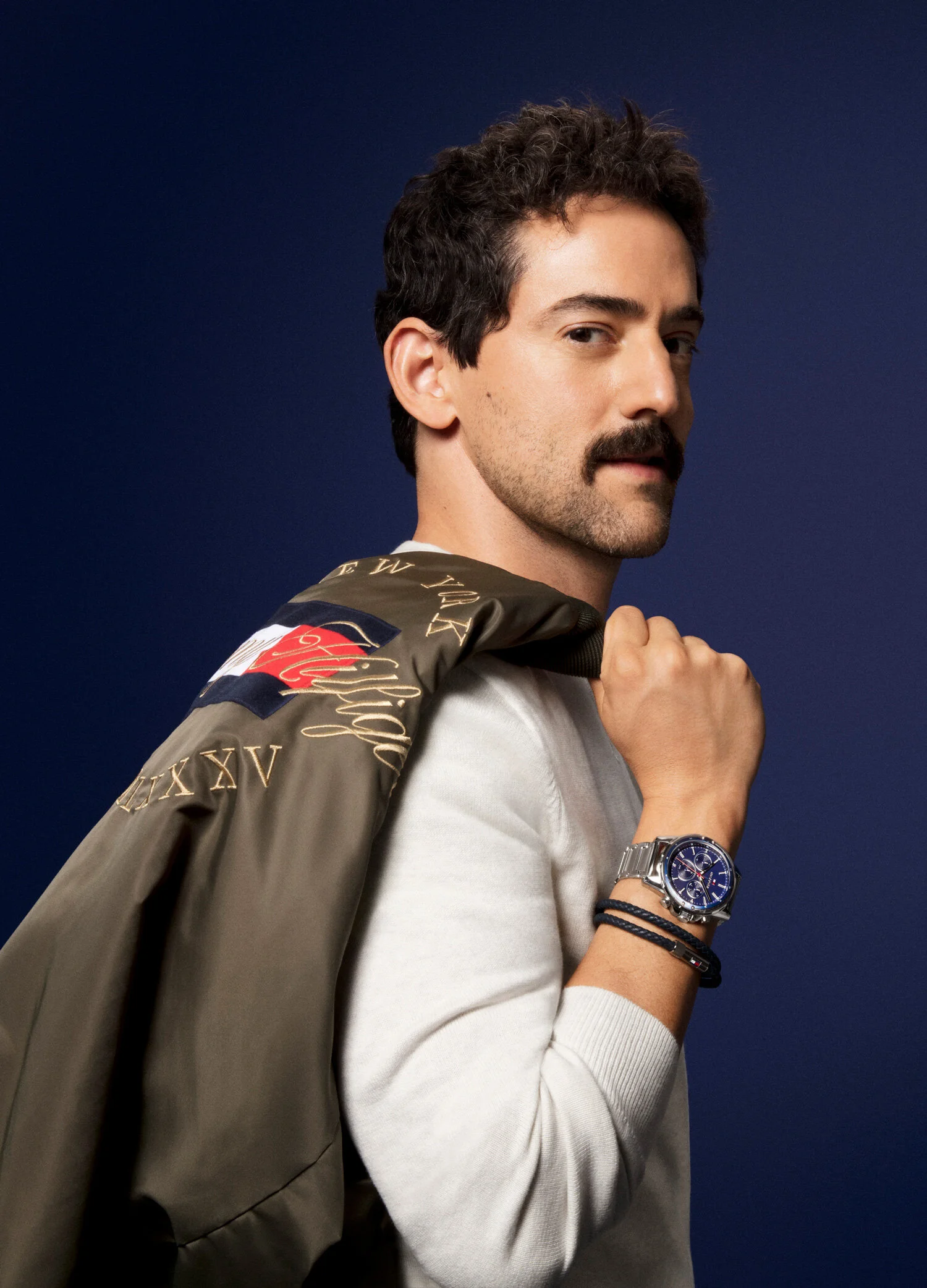 TH_MOVADO_FW20_MX_SHOT_03_0028_1_06_RGB_150-low.jpg