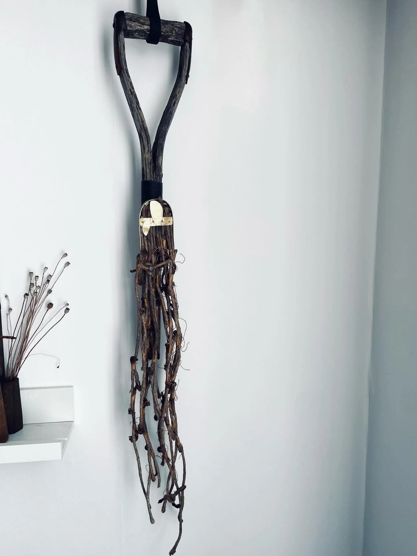 @atworkgalleries #parcelchallenge3 

The challenge: Take a mystery box of potential to transform from landfill to something wearable which can be displayed on a wall when not being worn. 

I was lucky: my parcel contained a well used broken fork/spad