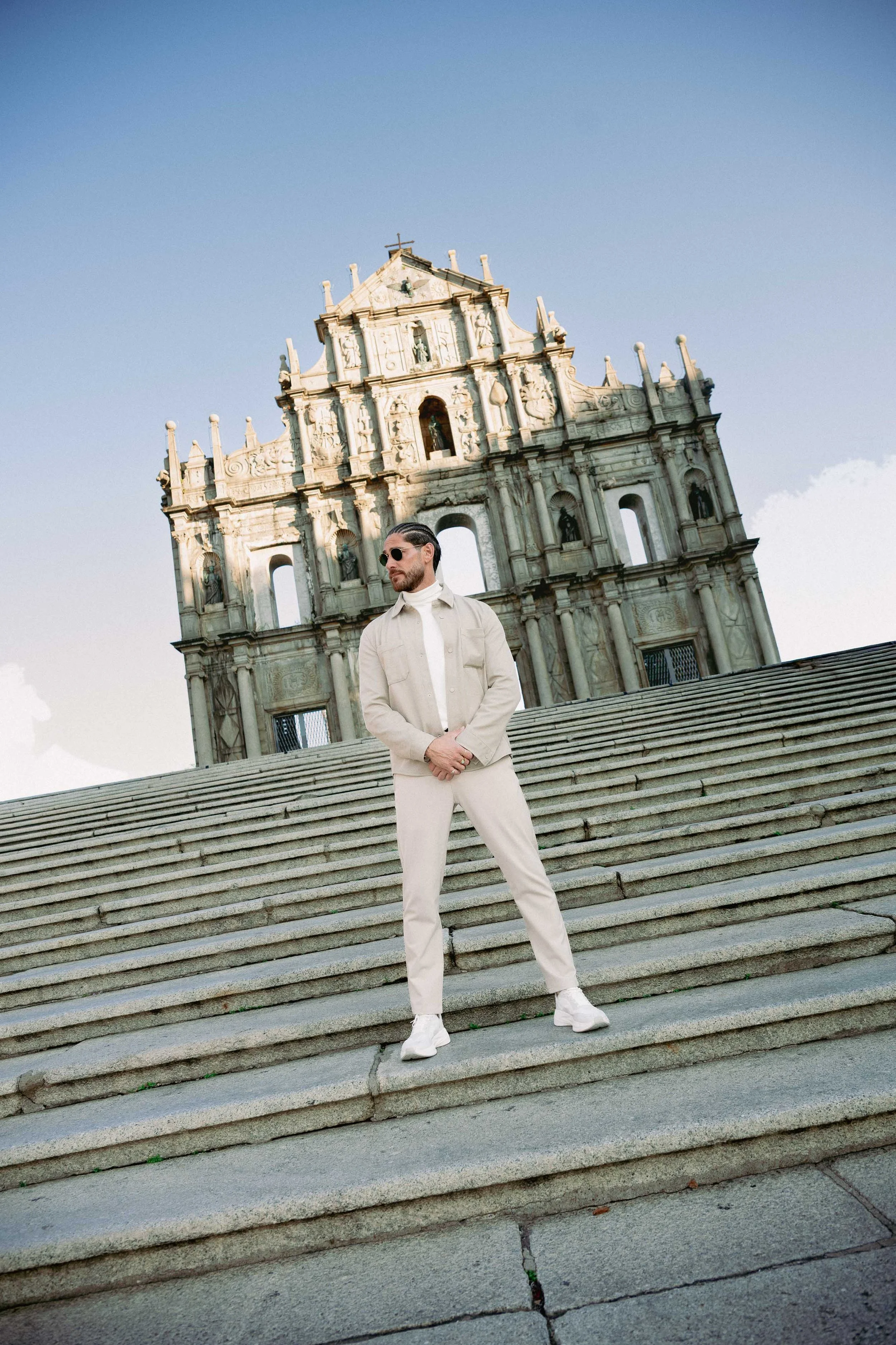 Returning to the Ruins of St. Paul’s at different moments, the series explores shifting light, scale, and gesture. Angelo Rodrigues moves between monumentality and intimacy, reflecting Macau’s layered identity—where centuries of history coexist with 