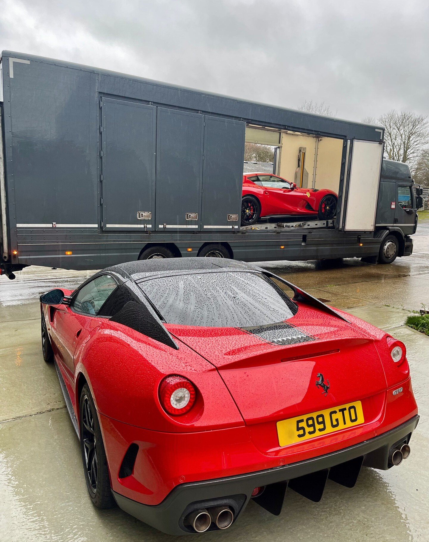 V12 Switcheroo 🇮🇹🐎 #carstorage #vehiclestorage #winterstorage #ferrari #599gto #812competizione #v12