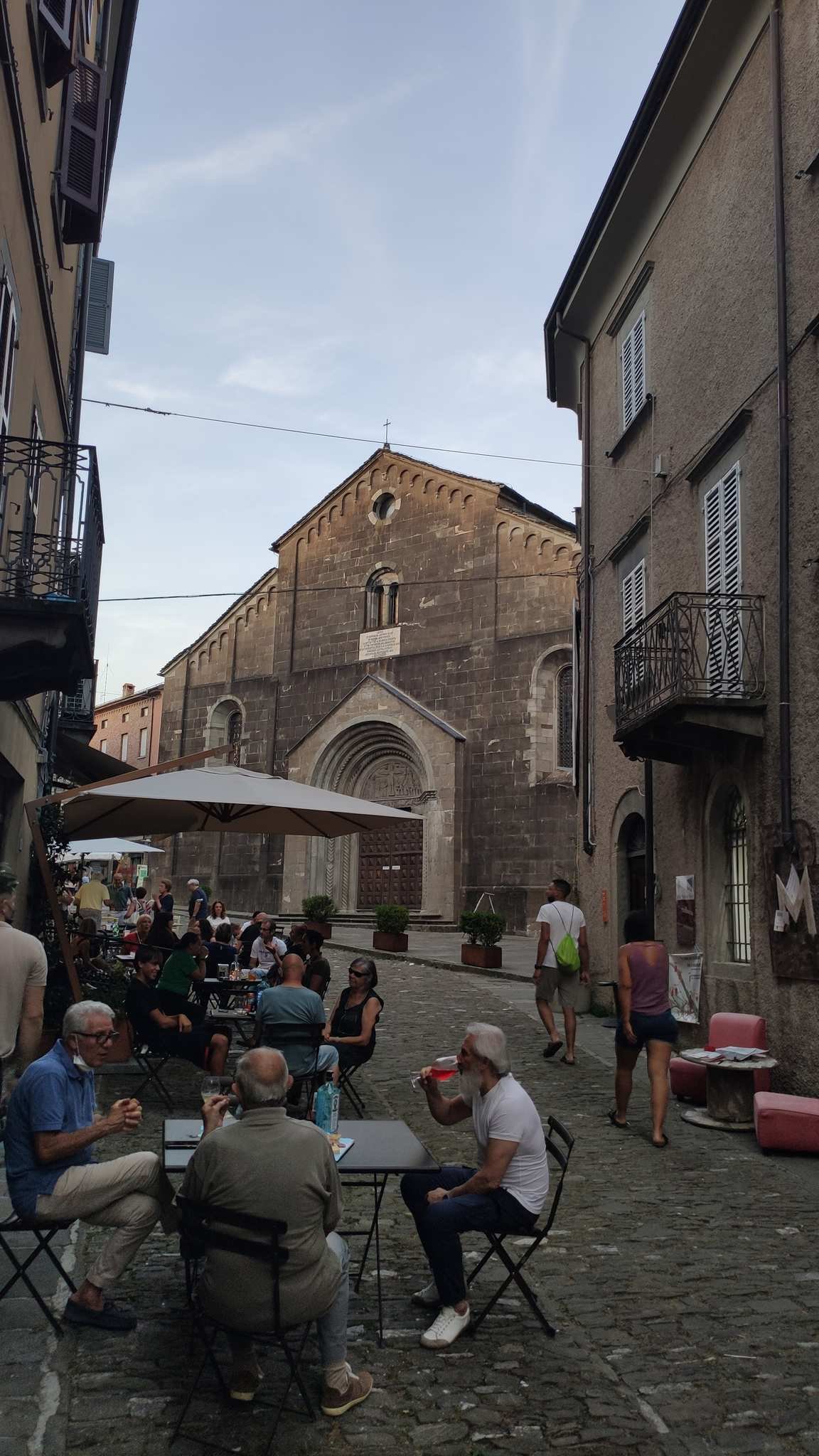 Ciclopellegrinaggio__La_via_Francigena_fra_storia_e_natura_tour_20.jpg