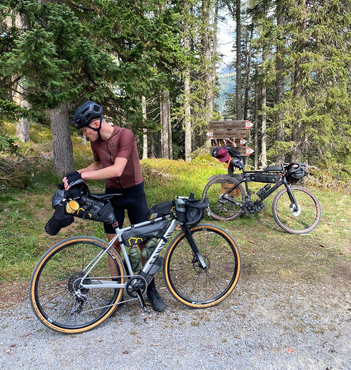 _Op_expeditie_in_de_Dolomieten_-_5_dagen_bikepacken_in_Itali_tour_6.jpg