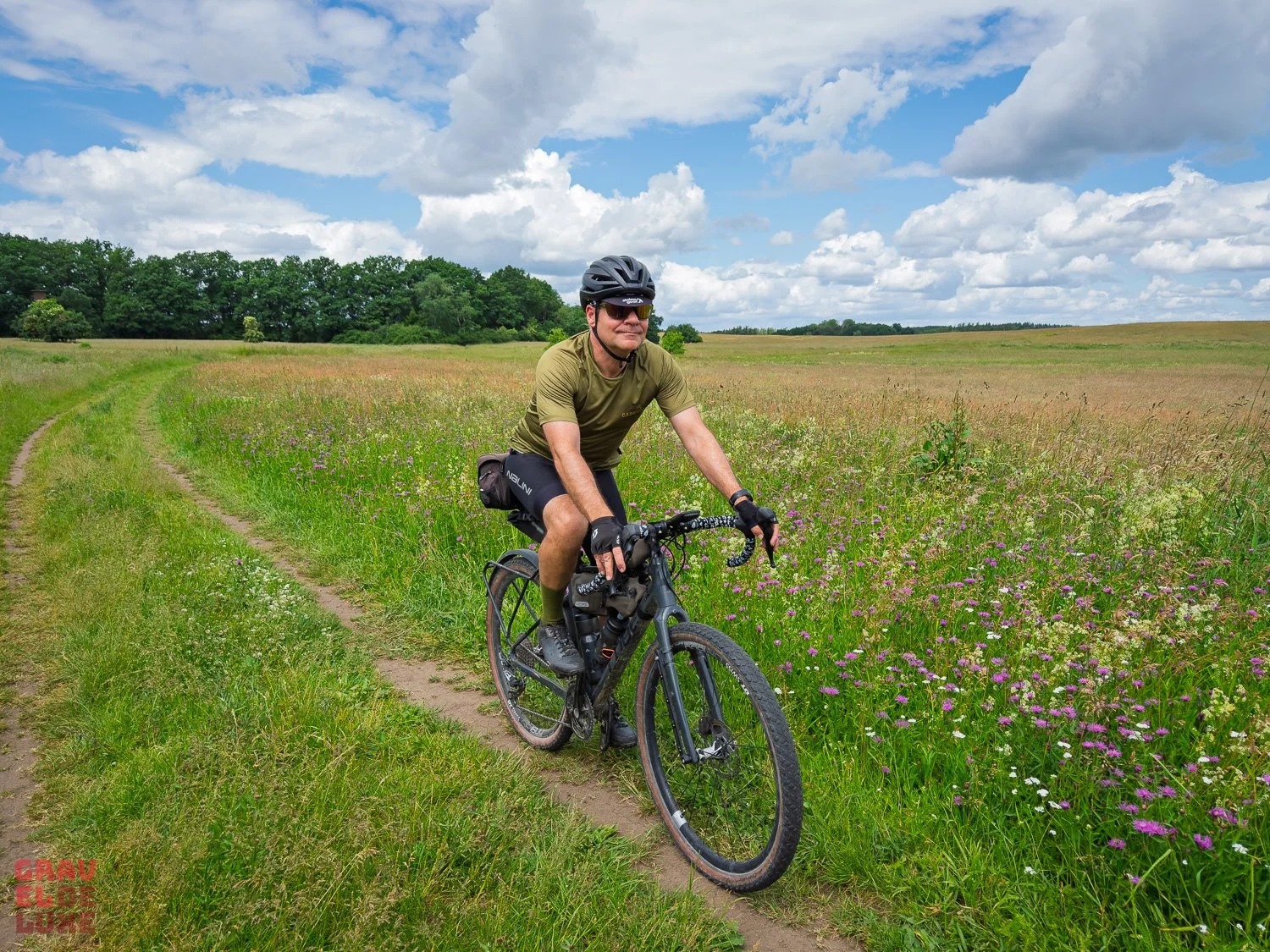 elbland-tour1-graveldeluxe-144.jpg