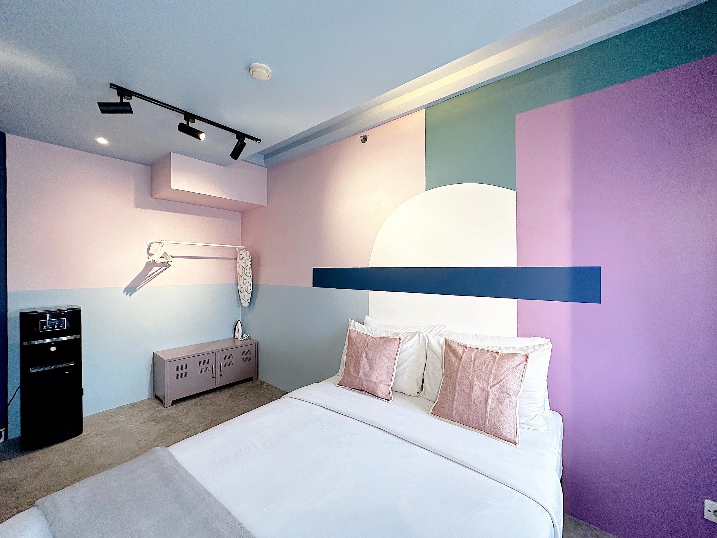 youre.at Montreal Sewa Apartemen Harian Studio di Bandung Kos