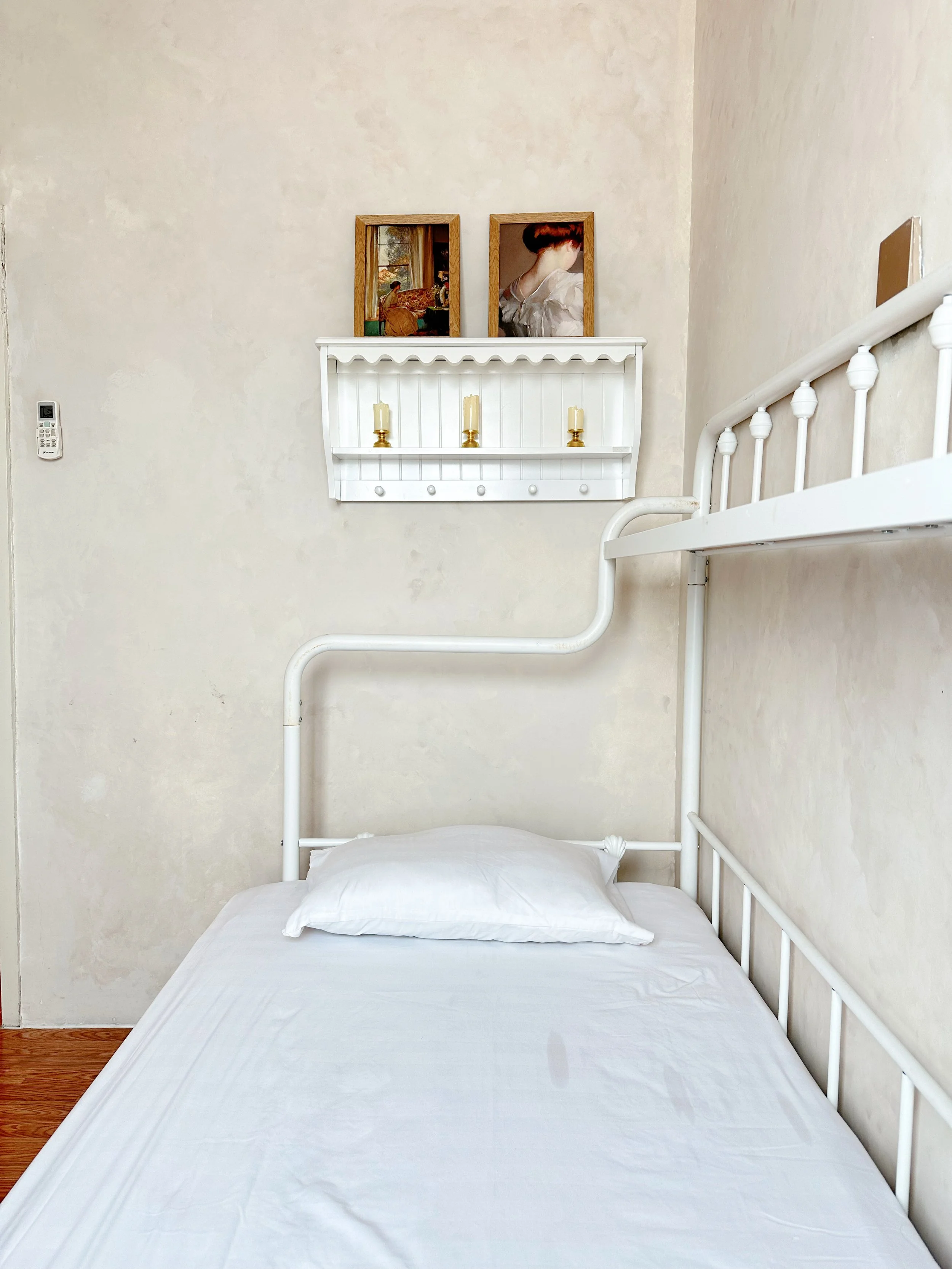 youre-at-bordeaux-sewa-apartemen-harian-2-kamar-di-setiabudi-bandung