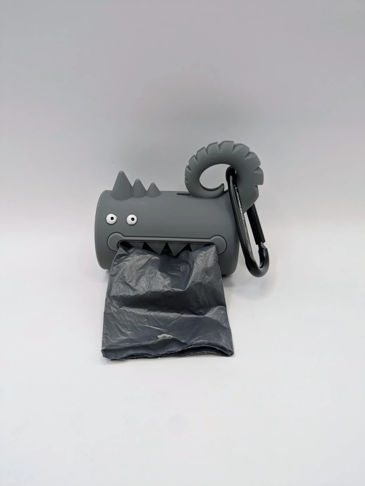 monster gris.jpg
