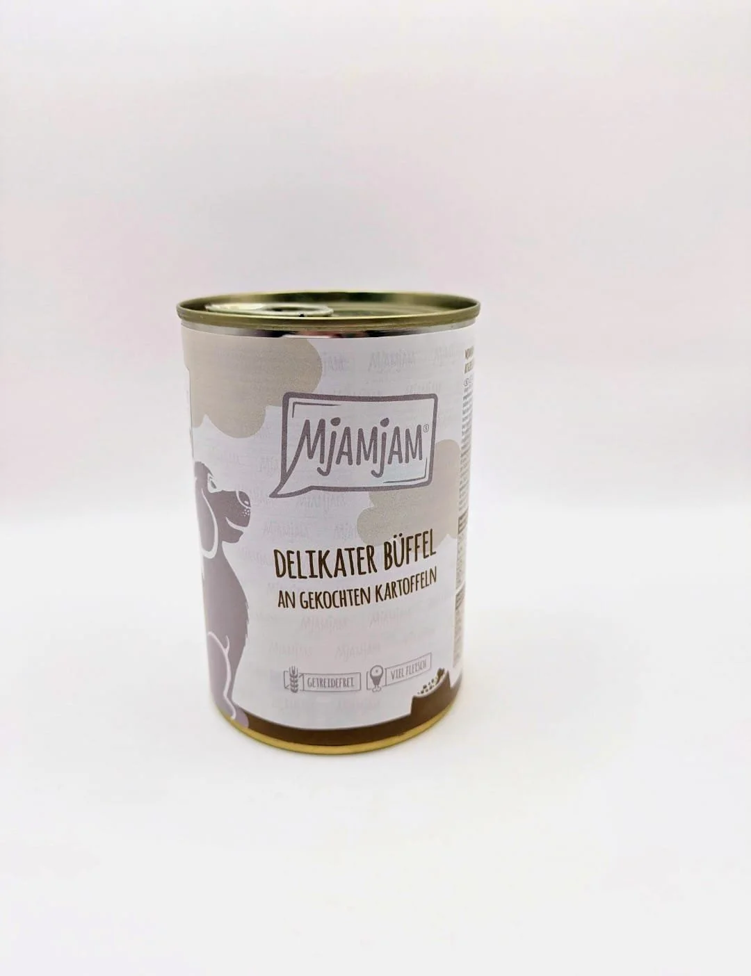 búfalo tierno con patatas cocidas.jpg