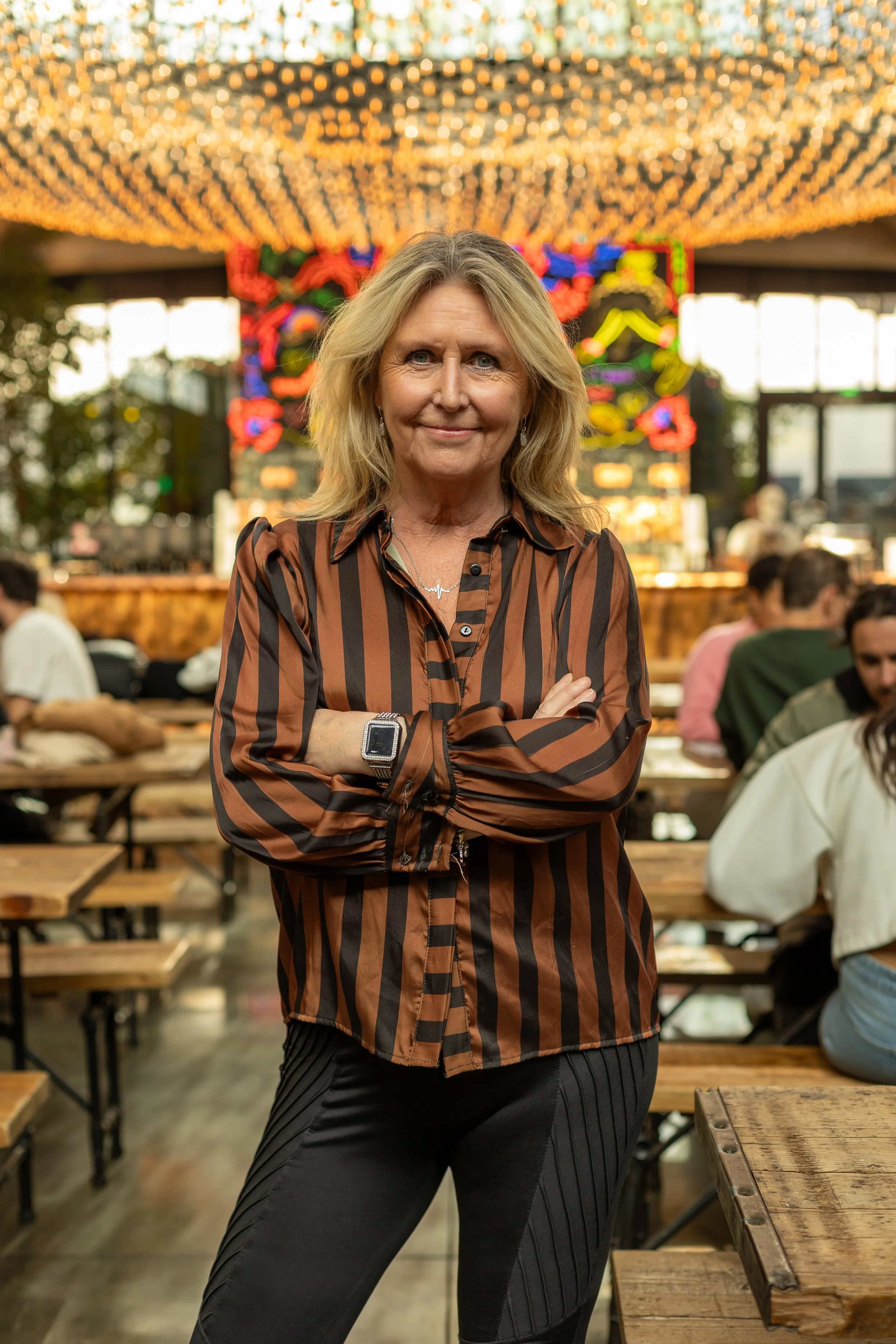 Della Phillips Professional British Voicevoer Artist Talent Actor VO