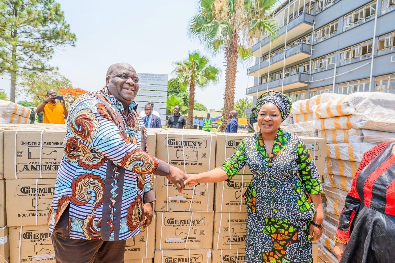 First Lady Mutinta Hichilema donates assorted items to Kitwe Teaching Hospital and Members of the Community