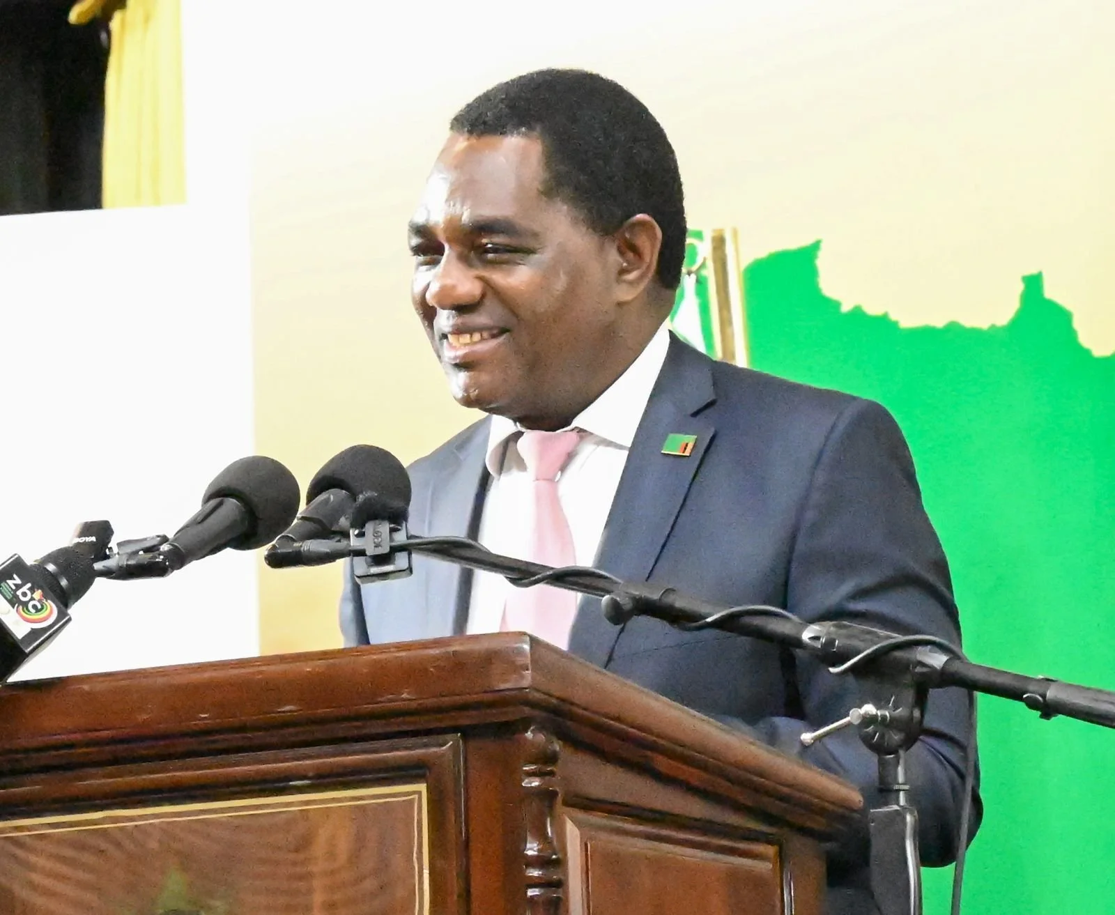 President Hichilema calls for total lifting of sanctions against Zimbabwe