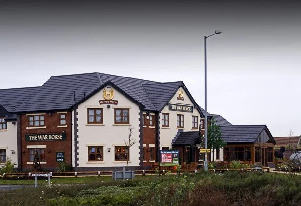 The War Horse gallops to finishing line