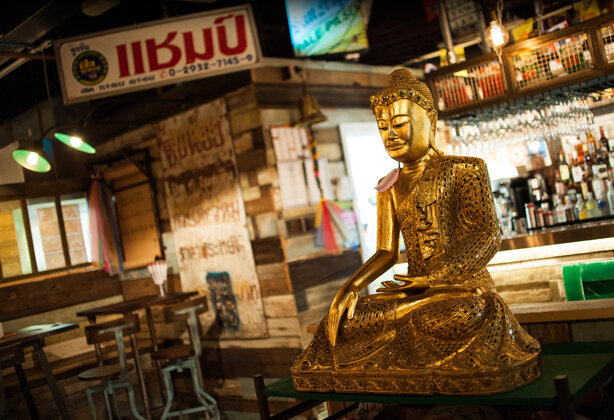 Medlock dip their toes into Bath