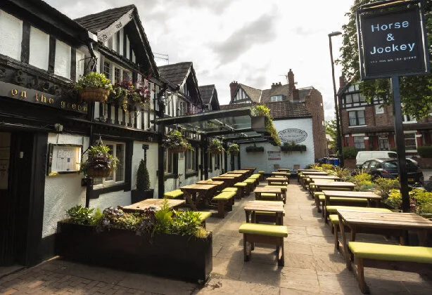 And they're off at The Horse & Jockey!