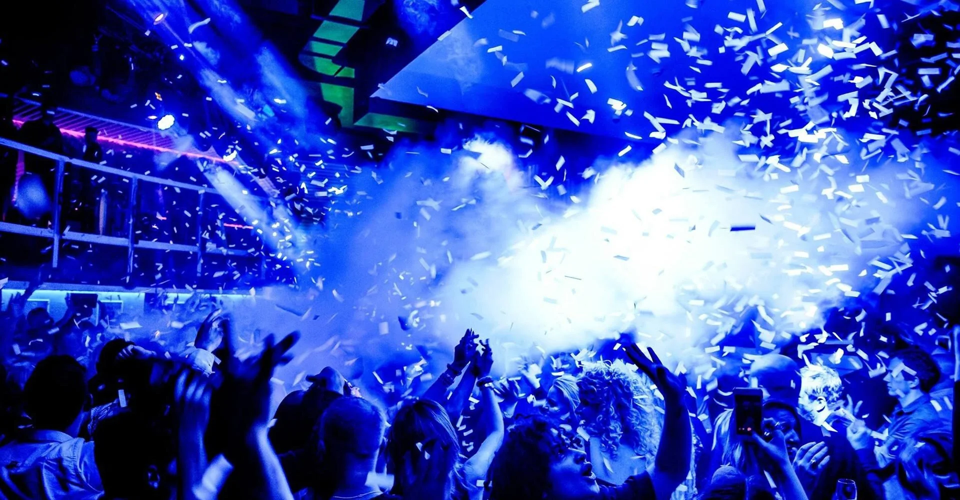 The Lazy Lizard opens to rave reviews