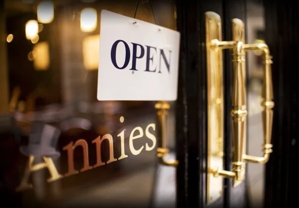 Annies Lounge & Restaurant Bar, Manchester