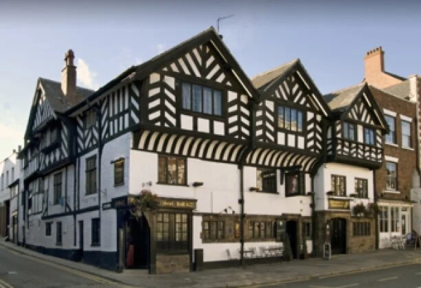 Ye Olde Kings Head, Chester.