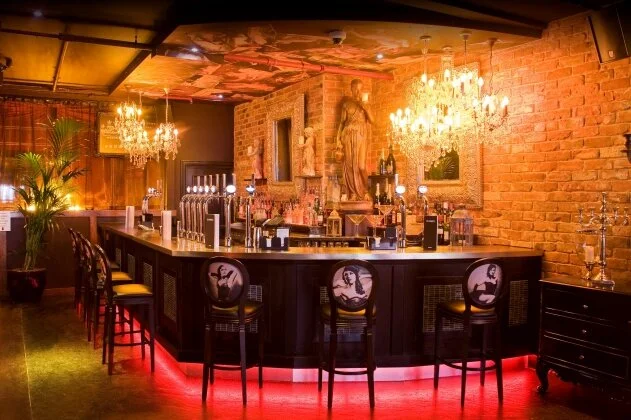 Tiger Tiger's complete.