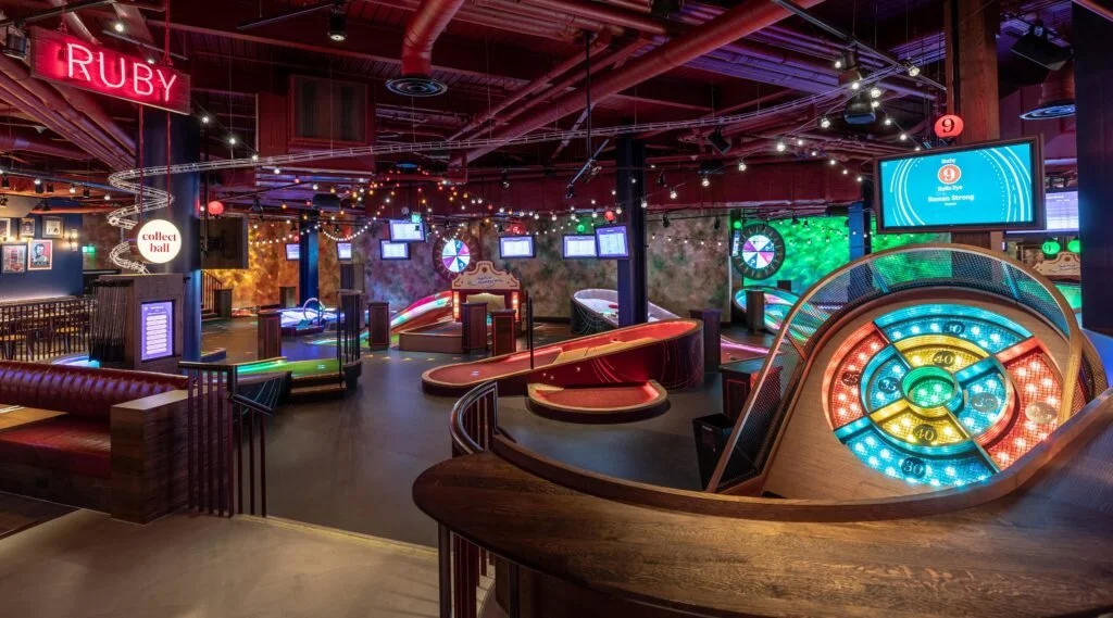 Puttshack, Lakeside, Essex