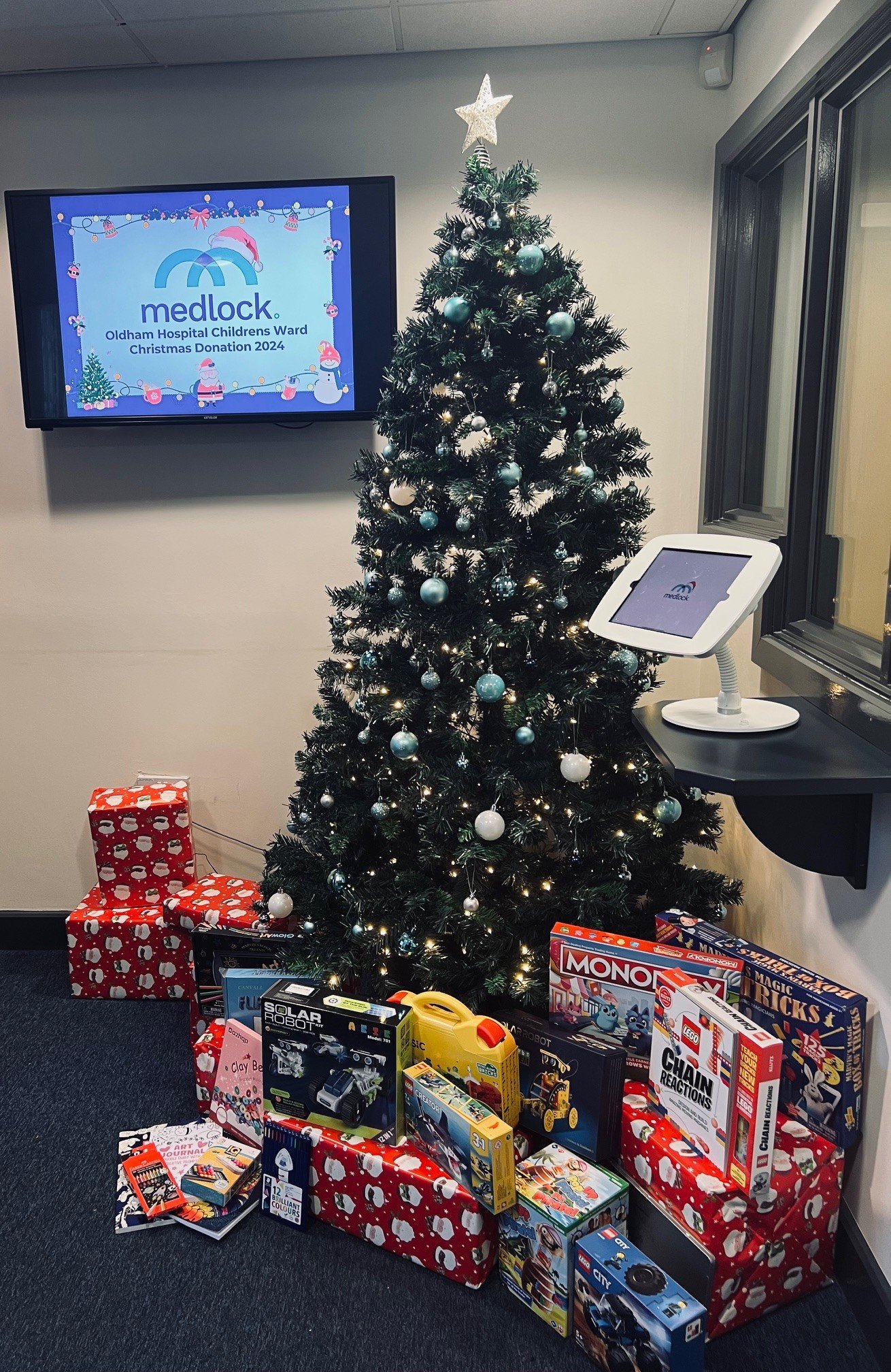 Giving the gift of joy this Christmas