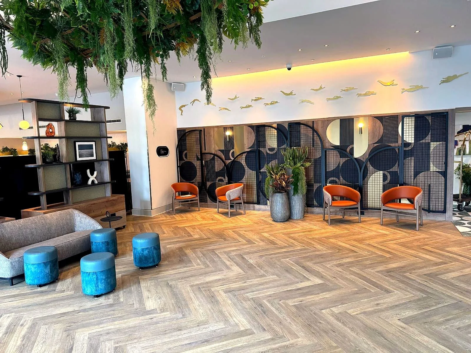 Crowne Plaza London Docklands refurb fit out Medlock Frb reception area and public spaces