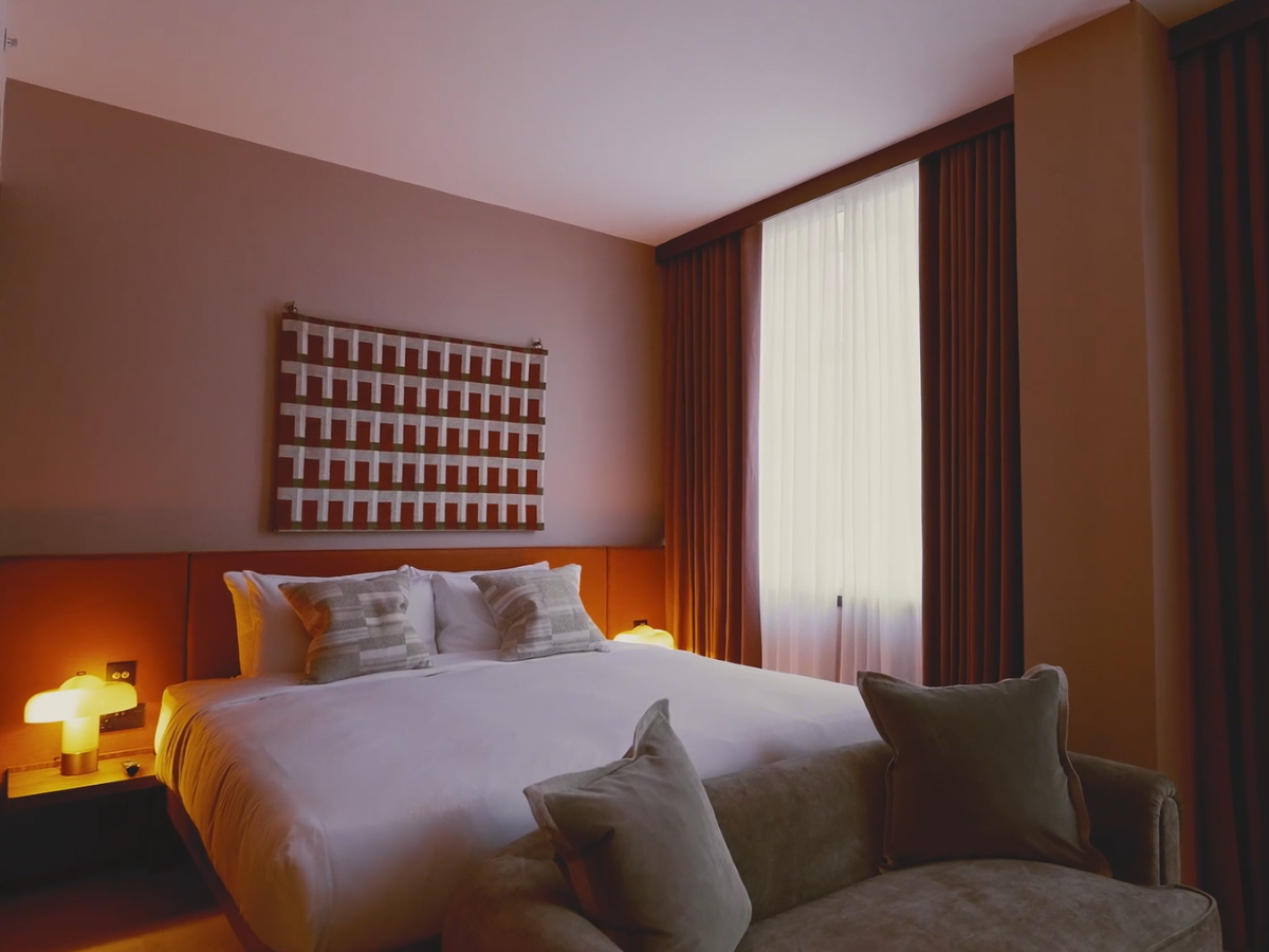 mollie's manchester hotel bedroom refurbishment completed by medlock frb