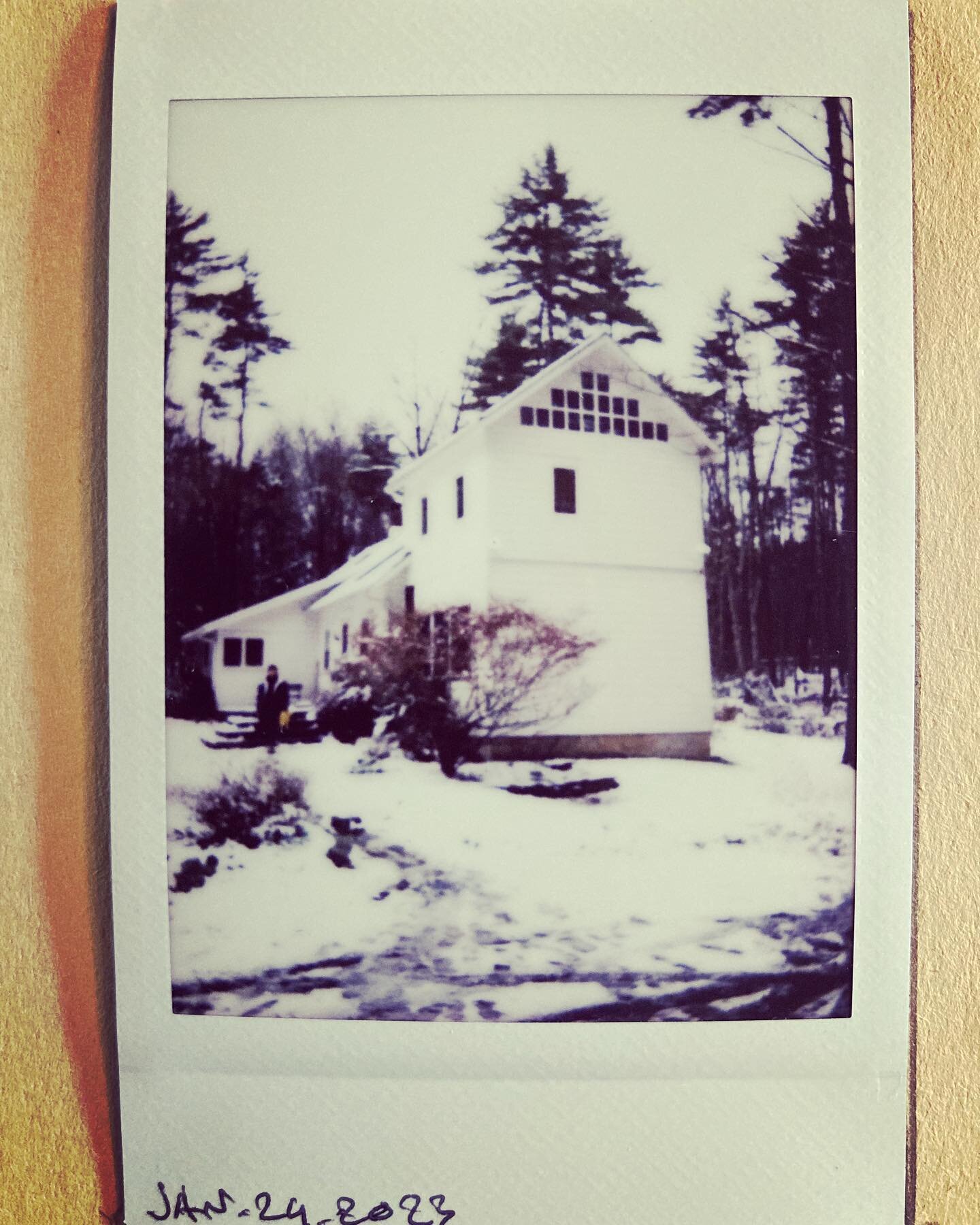 DISTRUCTO RIDES AGAIN. One week. Woodstock. Winter. Recording. Fire. Snow. TPunkt. O. Piano. Mia. West Kill. Beer. Greyhounds. Synthesizers. Cassette tape. Acoustic guitar. Instax camera. An EP to come? 💽🎛️☎️🌲✨ #distructo #distructoberlin #piano #