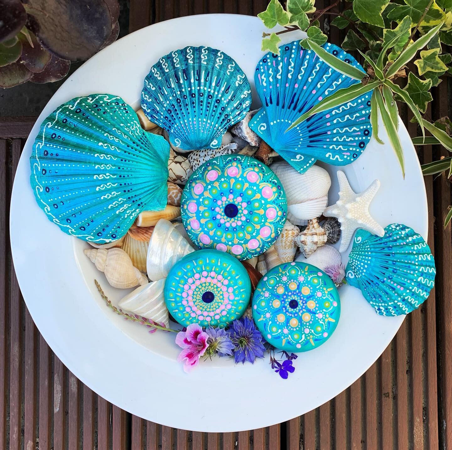 Happy Friday from a rainy Jersey , here&rsquo;s a plate full of Turquoise to brighten the day . Have a good one whatever you&rsquo;re up to 😀