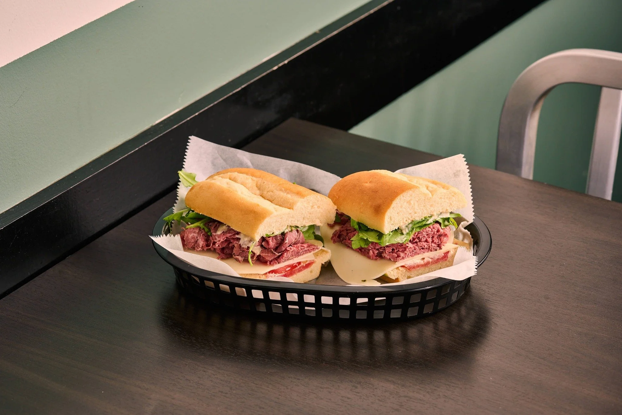 Say HELLO to the new Beef Authority at Knuckies Hoagies! Is your mouth watering? Explore their new menu items today.

#hoagies #knuckieshoagies #miltonga #newmenu #crabapplemarket #crabapple #crabapplemarketga