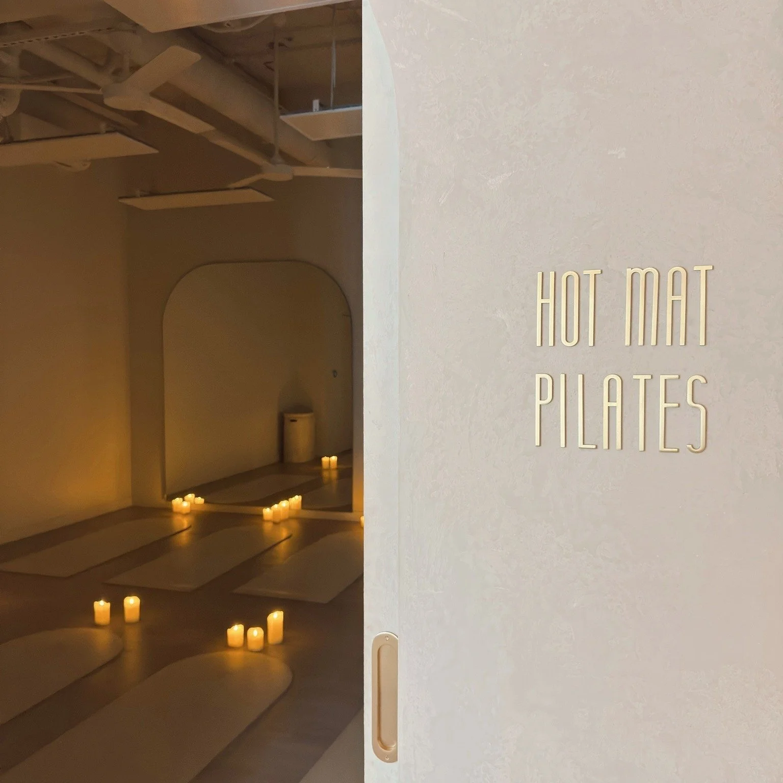 Join your friends at @thedailypilatesmilton for an Easter Sunday Candlelight Hot Mat Class @3PM! Relax and enjoy a low-lit, intentional flow that builds heat, focuses on deep core work, and weaves in moments of stillness. It's the perfect way to cele
