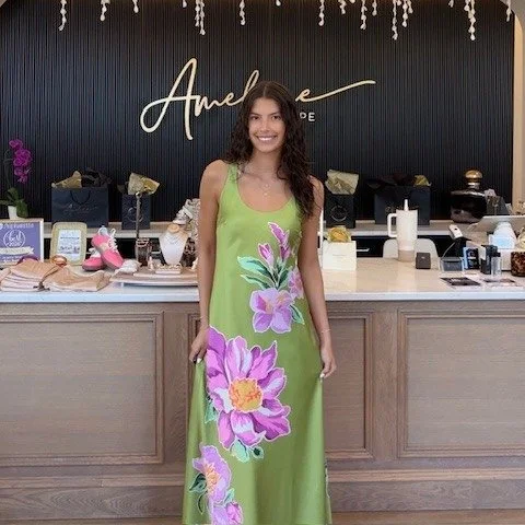 WOW! So many new arrivals at @amelineshoppe, Milton's own fashion boutique! You'll find stunning event worthy dresses, gorgeous tops, designer denim, unique jewelry, trendy pants sets and so much more. Stop by and update your Spring/Summer wardrobe.
