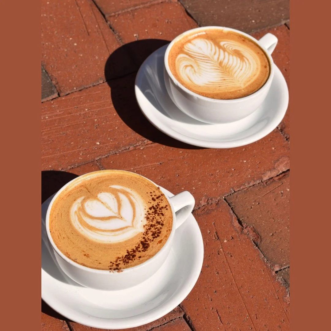 🍁🍂Happy First Day of Fall! Best way to celebrate? A pumpkin spice  or honey cinnamon latte from @thenestcafe. Enjoy a cozy drink at your favorite Crabapple  caf&eacute;.
Here&rsquo;s to cooler temps, football, s&rsquo;mores around the fire and all 
